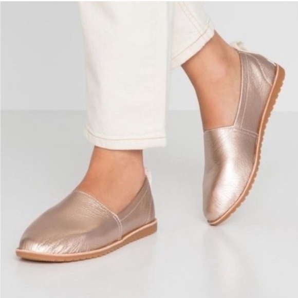 Sorel Ella Shoes 6.5 Rose Gold Metallic Slip On Loafer Comfort Womens - Picture 1 of 9